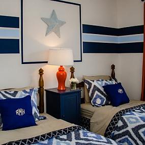 creative-use-of-the-stripes-and-star-design