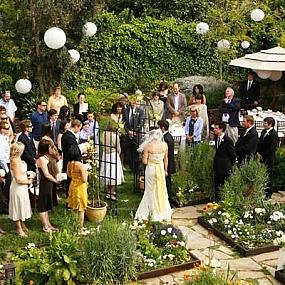 garden-wedding-decor-04