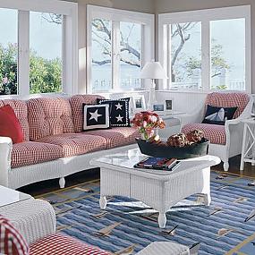 lovely-sunroom-with-patriotic-overtones