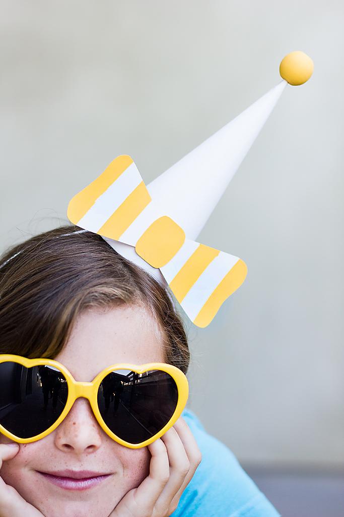 paper-bow-party-hats-03