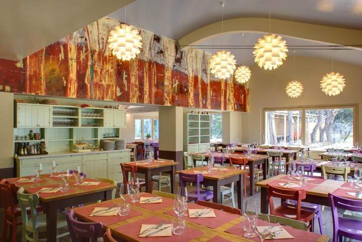 la-tavernetta-sullaia-restaurant-italy-01