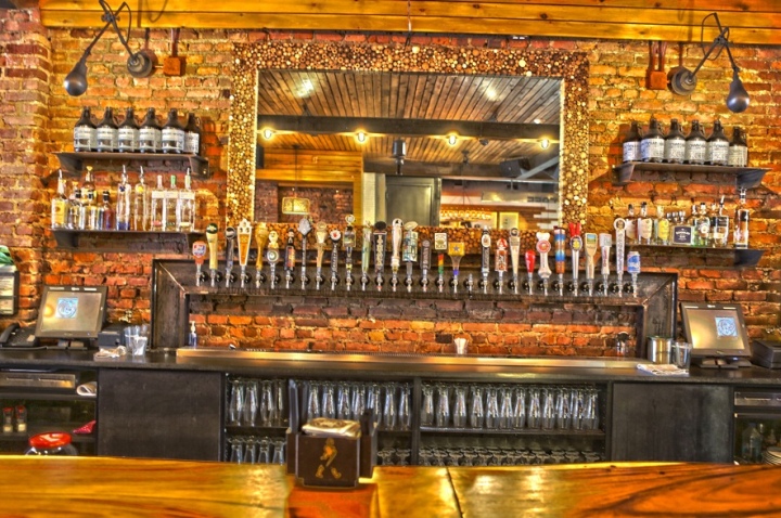 townhall-restaurant-bar-and-urban-cafe-03