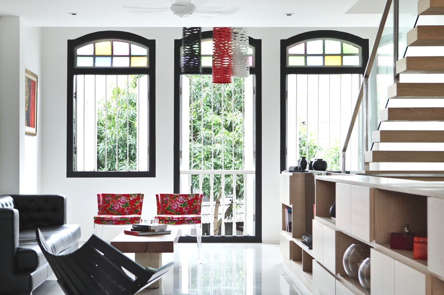 r-house-with-an-unusual-layout-singapore-07