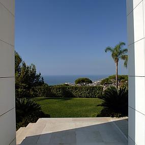 this-is-not-a-framed-garden-12
