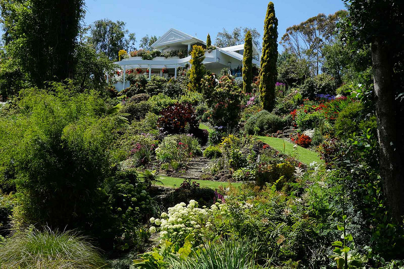 beautiful-garden-zealand-06