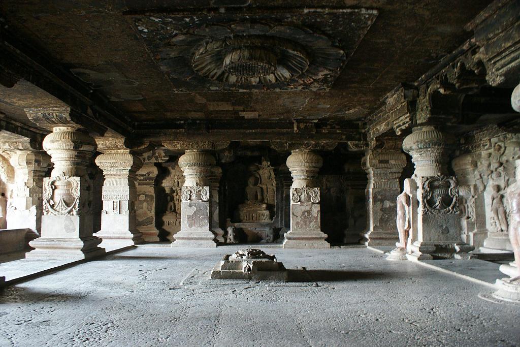 ellora-02 512474