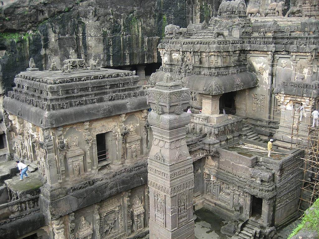ellora-04