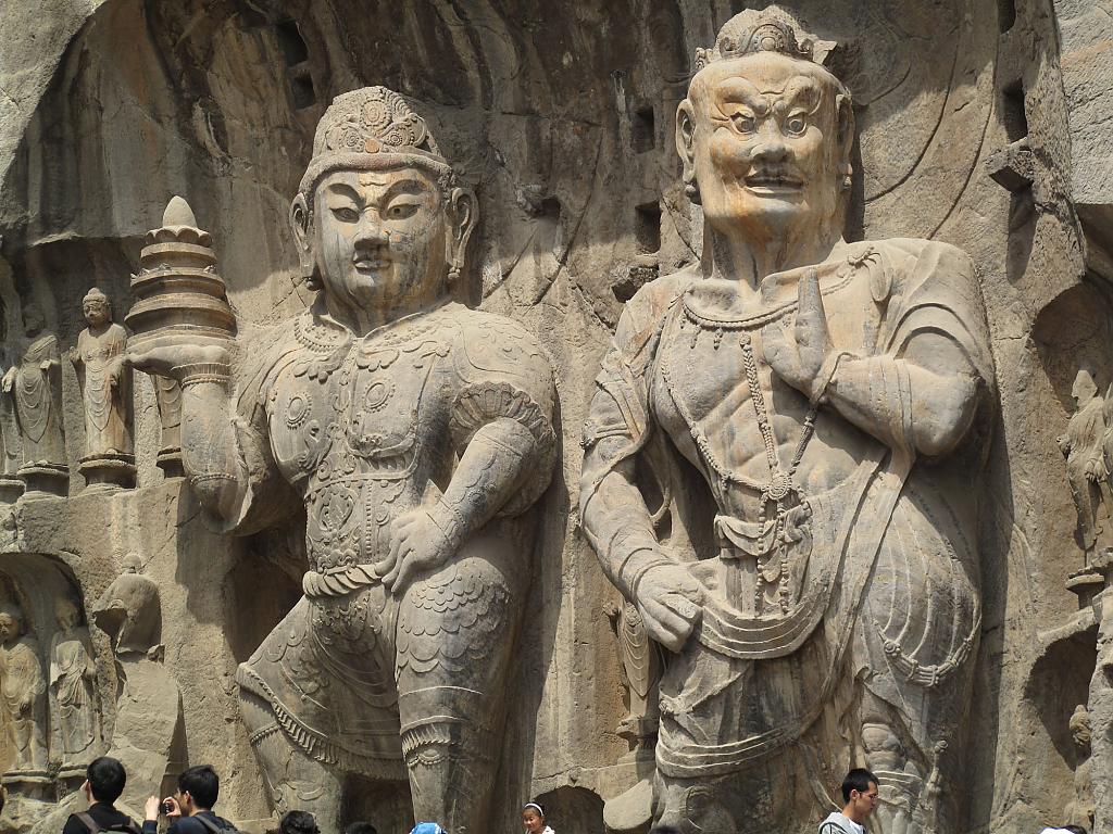 longmen-caves-04