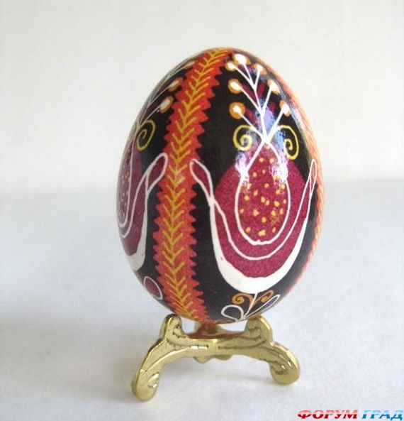 decorating-easter-egg-34