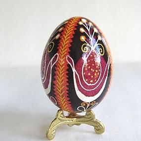 decorating-easter-egg-34