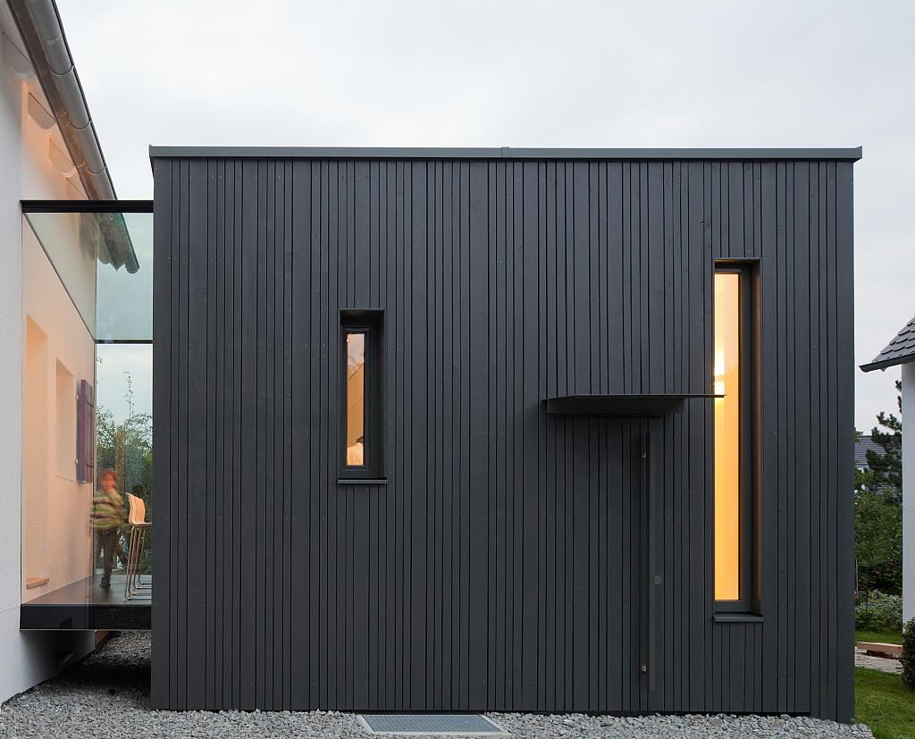 gorgeous-zwischen-raum-residence-in-germany-02