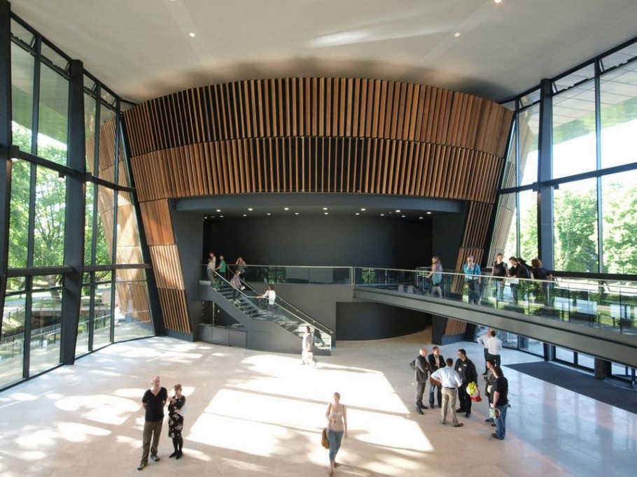 royal-welsh-college-of-music-and-drama-by-bfls-05