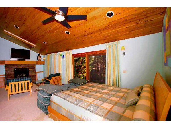 skyland-retreat-short-term-vacation-rental-10