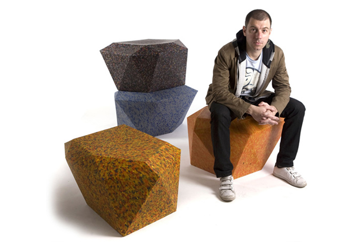 100-recycled-plastic-furniture-rodrigo-alonso-02