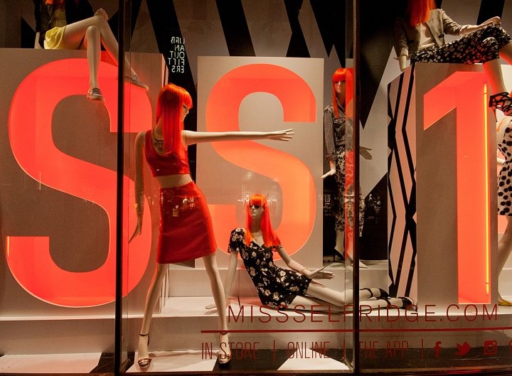 miss-selfridge-windows-01