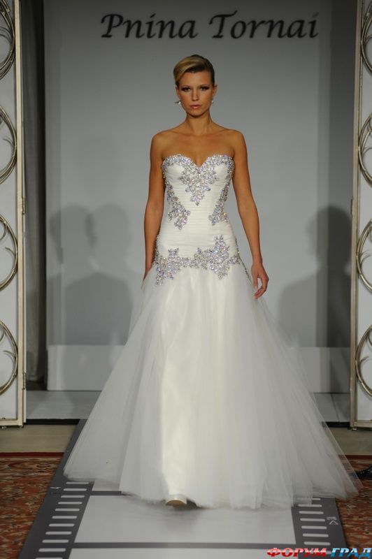 pnina tornai svadebniye platiya