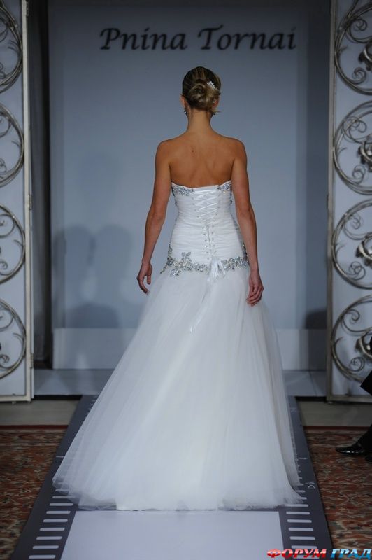 pnina tornai svadebniye platiya1