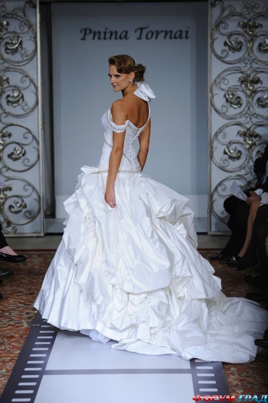 pnina tornai svadebniye platiya11