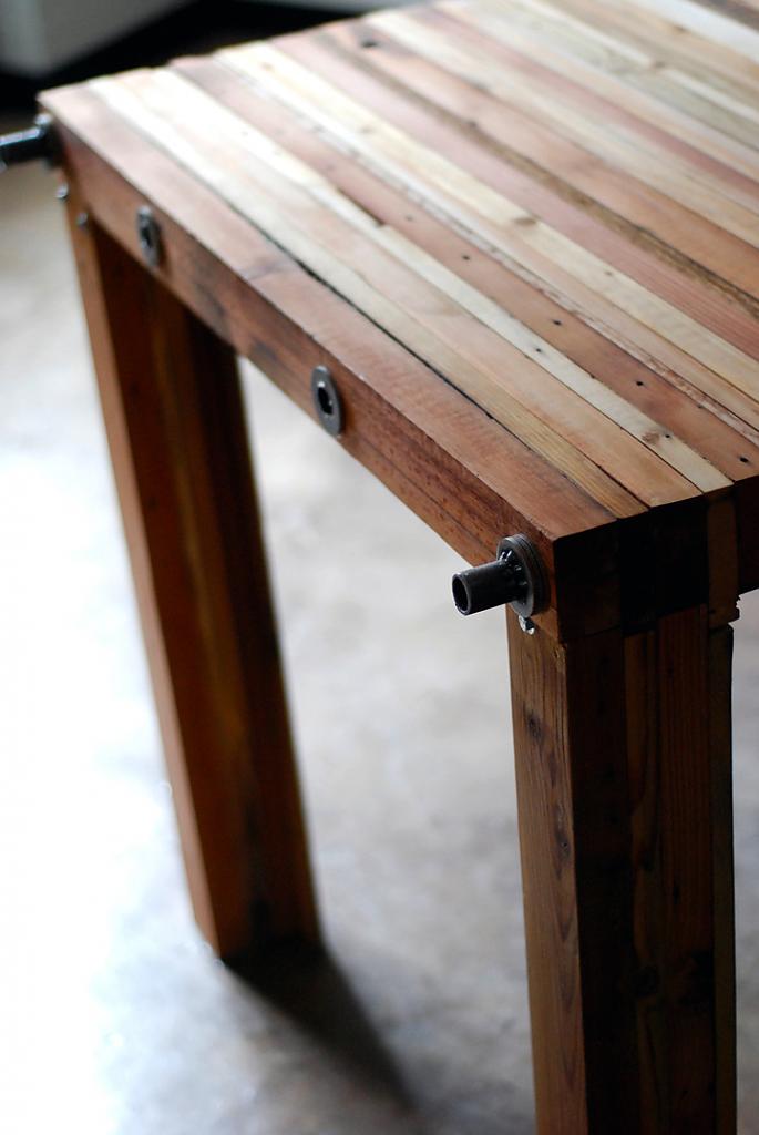 reclaimed-wood-parsons-table-by-brett-wagner-04