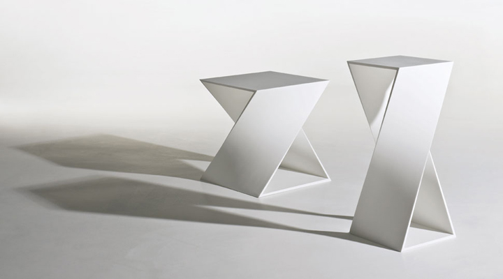 torno-side-table-by-stephan-veit-01