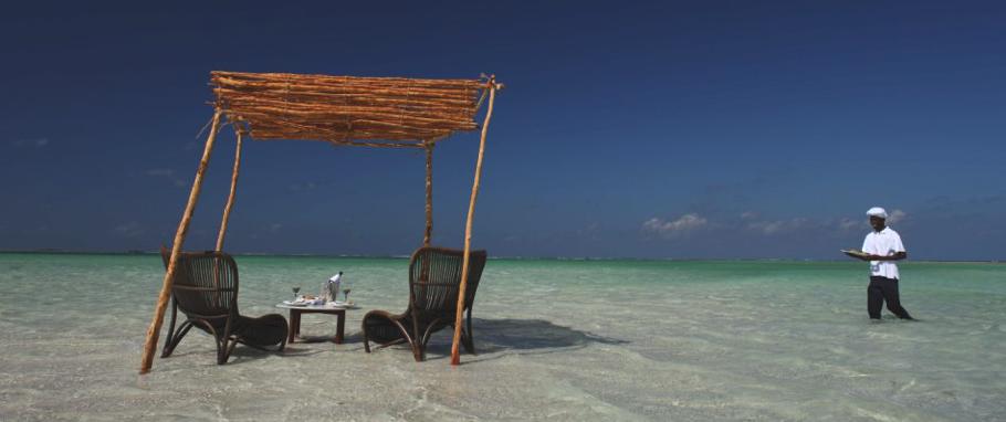 but-secluded-coral-lodge-mozambique-11