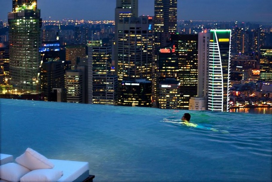 luxury-swimming-infinity-pools-from-around-the-world-24