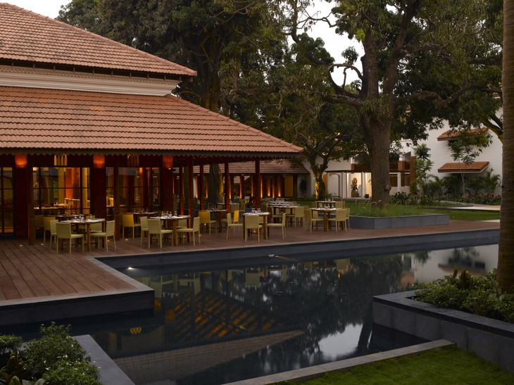 Бассейн отеля Alila Diwa Goa на Гоа