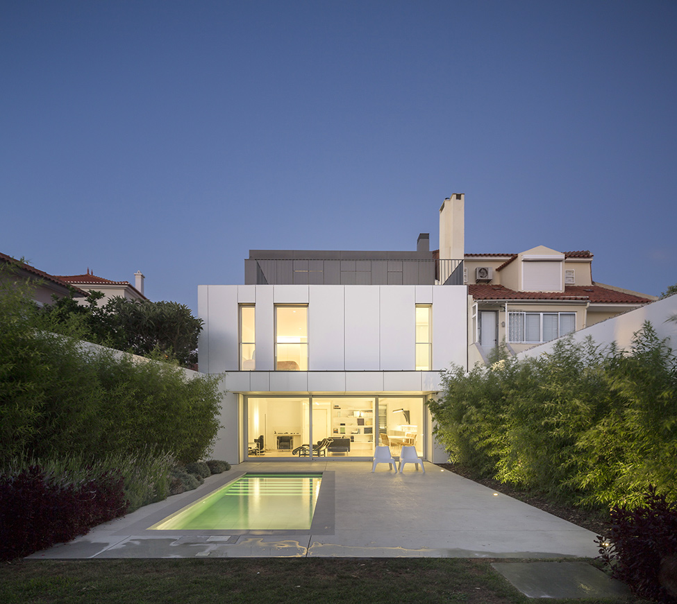 Дизайн загородного дома Parede 11 в Португалии