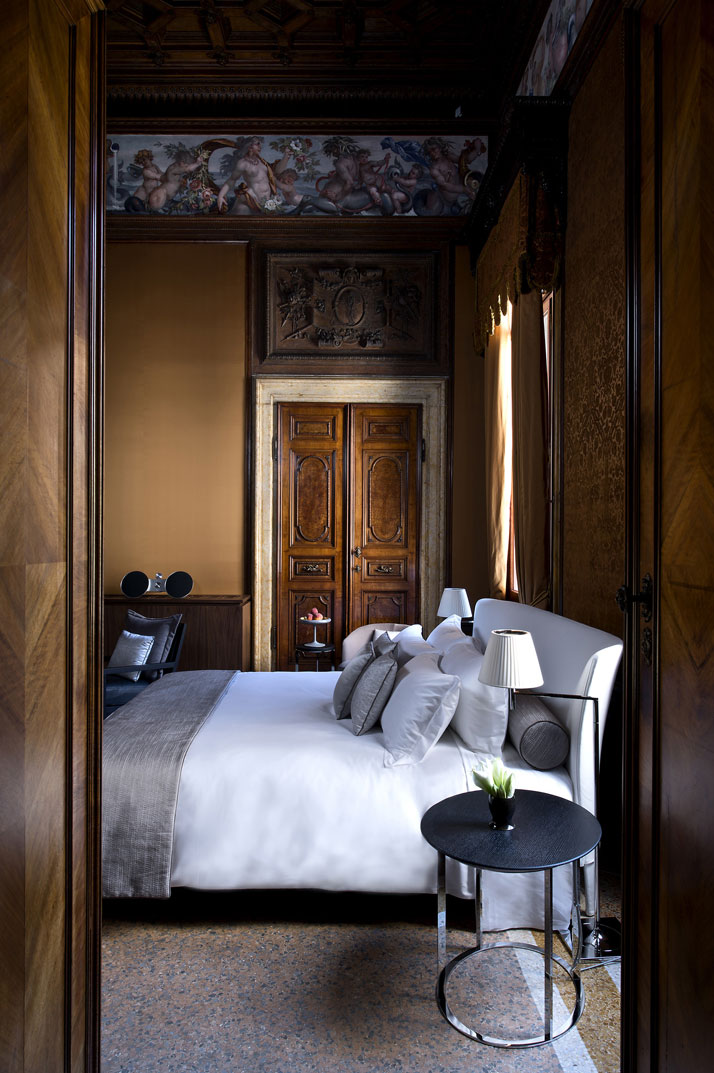 aman-canale-grande-hotel-12