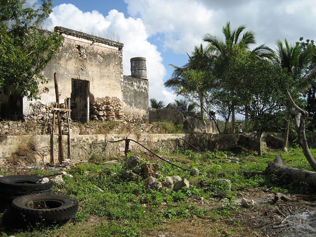 Старые строения виллы Bacoc Hacienda в Мексике