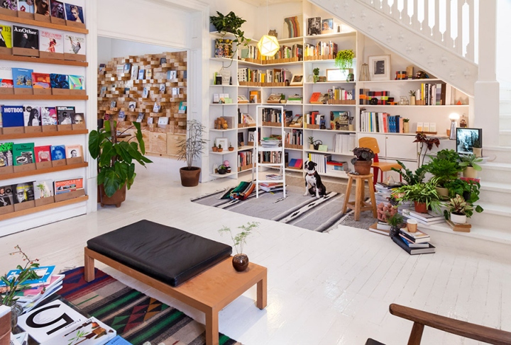 casa-bosques-bookshop-02