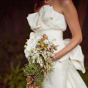cascade-wedding-bouquets-25