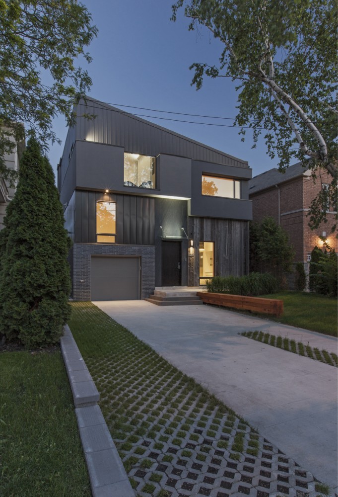 compact-house-toronto-04