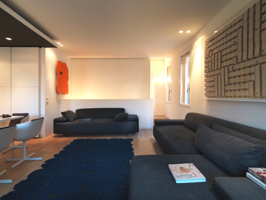 contemporary-arty-apartment-06