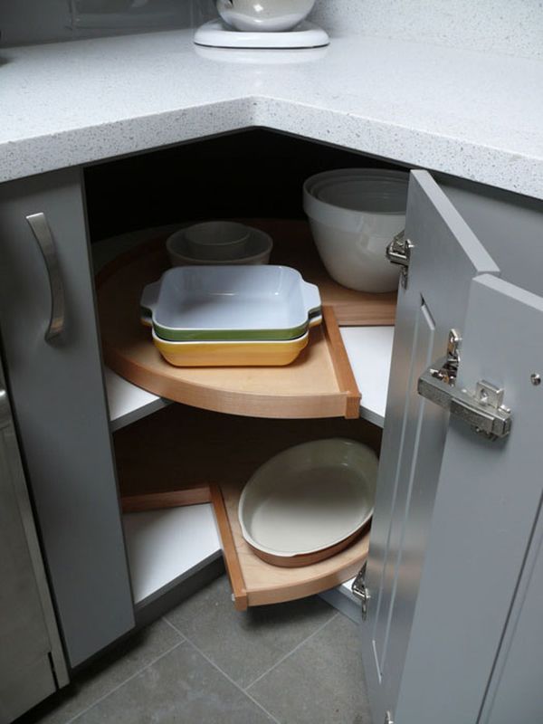 corner-kitchen-cabinets-11
