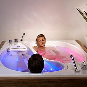 couple-bath-yin-yang-03