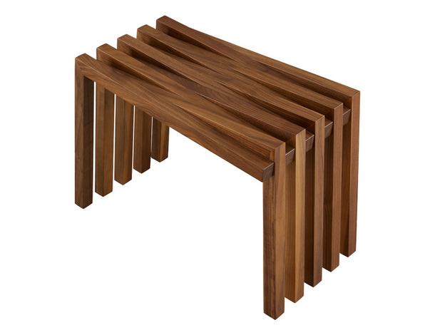 Столик от Ligne Roset.