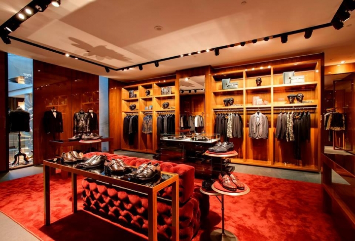 dolce-gabbana-flagship-store-06