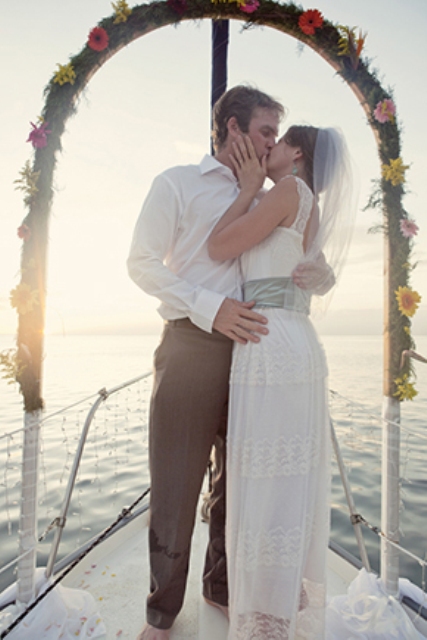 elopement-on-a-boat-13