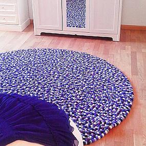 felt-ball-rugs-13