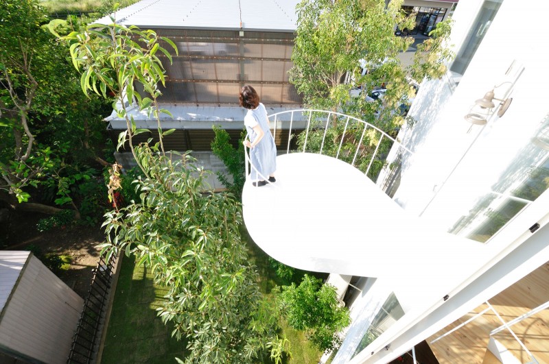 forest-house-in-the-city-03