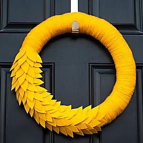 funky-diy-wreaths-05