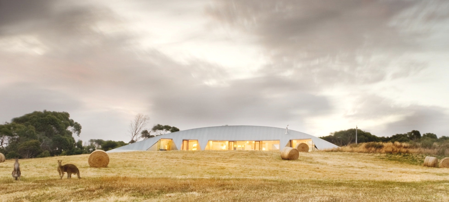 futuristic-home-croft-11
