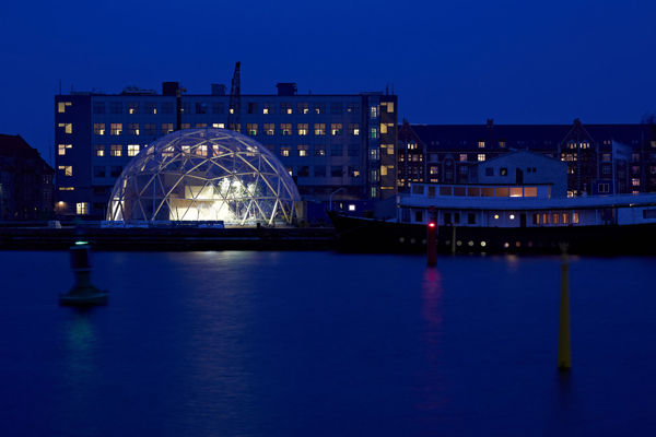 geodesic-dome-homes-02