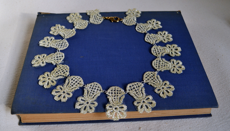 golden-lace-bib-necklace-06