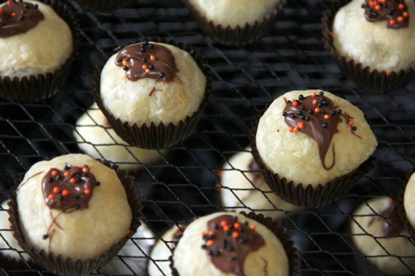 halloween-candy-bar-bites-02