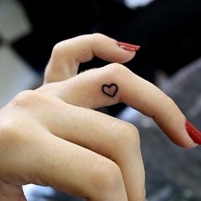 heart-wedding-tattoos-15