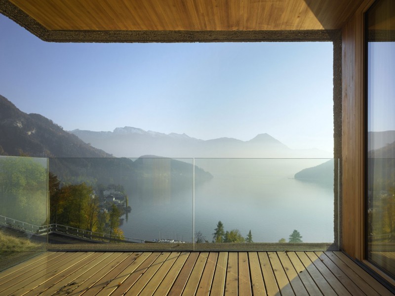 Балкон резиденции Vitznau в Швейцарии