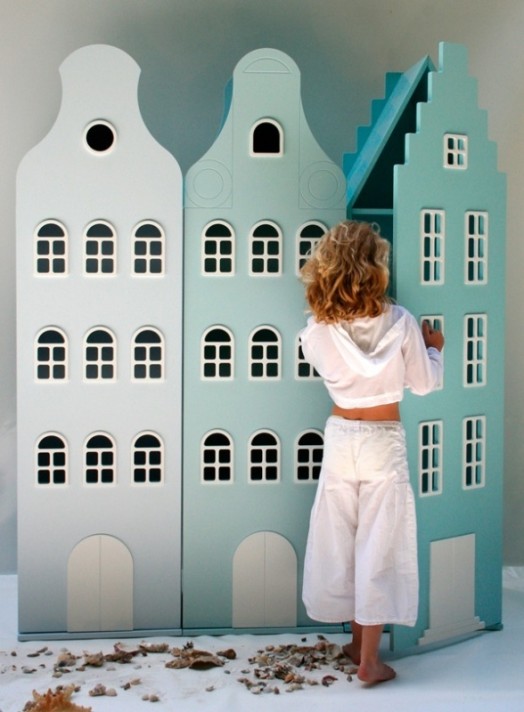 house-shaped-furniture-pieces-06