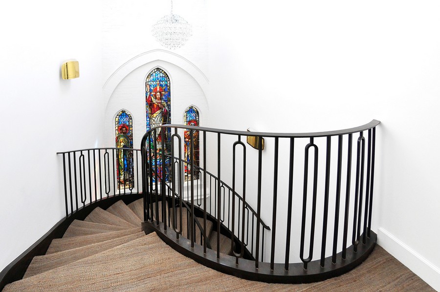 impressive-spiral-staircase-07